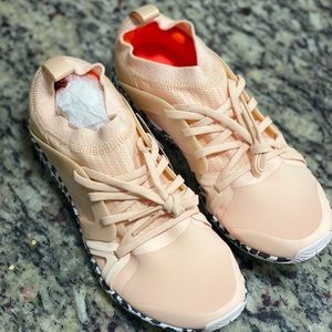 Adidas x Stella McCartney. sneakers. size 8.5 US